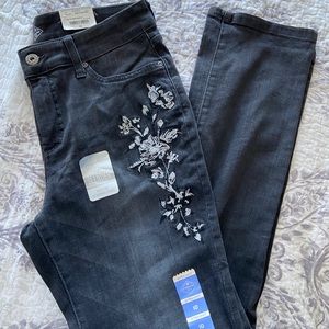 St. John’s Bay Black Embroidered Straight Jeans
